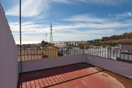 0472f94fd7cb516cce7ba24f4ed7954b - 49