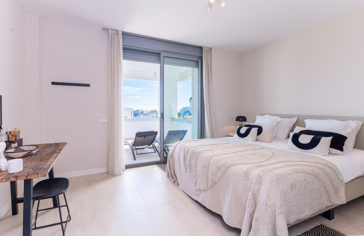 04c4e99439afa9e570e67848bd4b02dc - 17