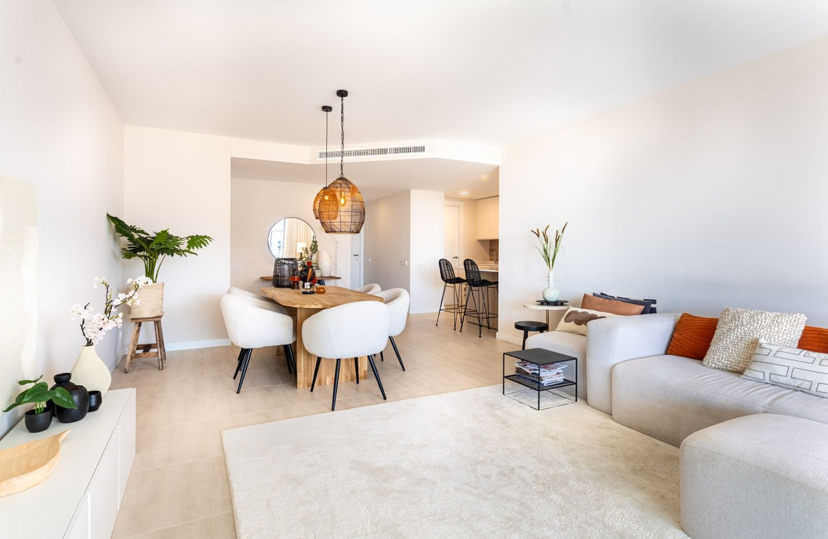 04c4e99439afa9e570e67848bd4b02dc - 2