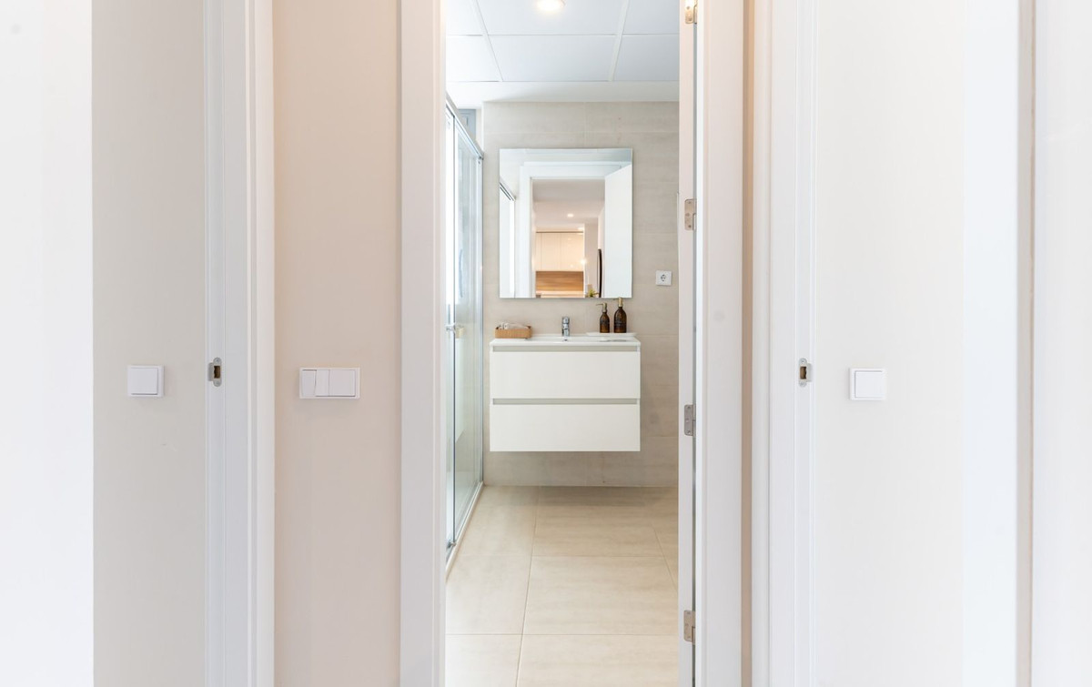 04c4e99439afa9e570e67848bd4b02dc - 25