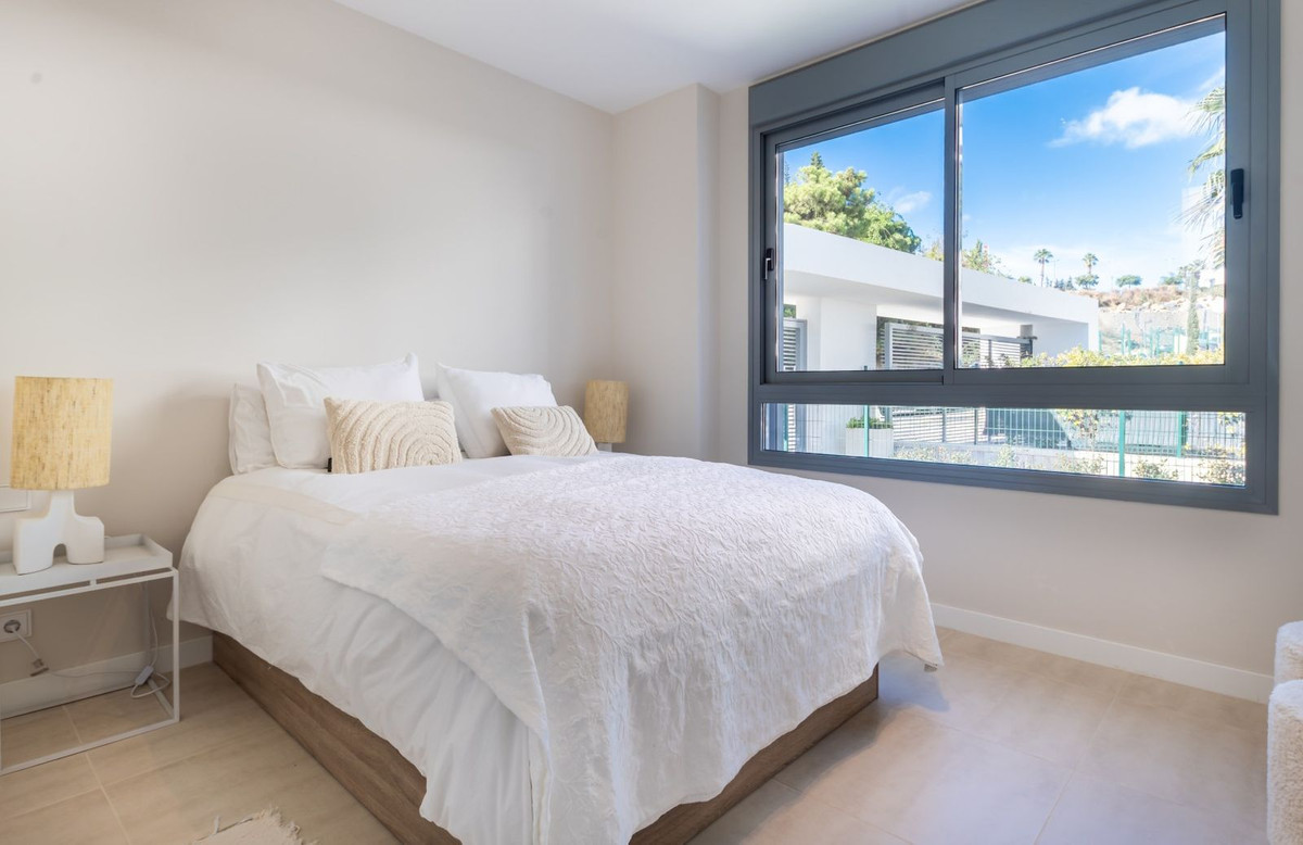 04c4e99439afa9e570e67848bd4b02dc - 26