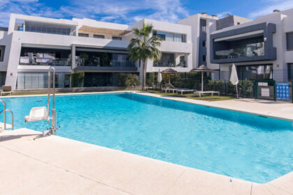 04c4e99439afa9e570e67848bd4b02dc - 31