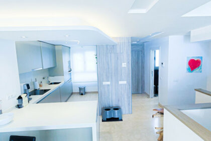 04ef92c0bb54633681a95e2d3960d6ec - 12