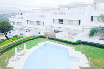 04ef92c0bb54633681a95e2d3960d6ec - 29