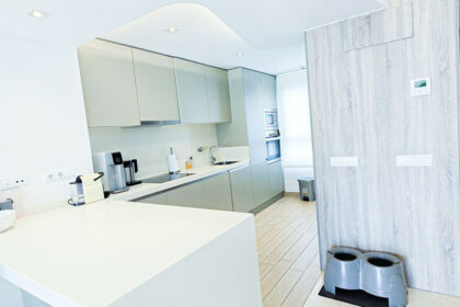 04ef92c0bb54633681a95e2d3960d6ec - 44