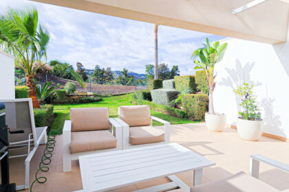 04ef92c0bb54633681a95e2d3960d6ec - 50