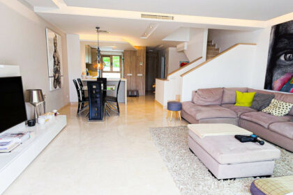 04ef92c0bb54633681a95e2d3960d6ec - 7