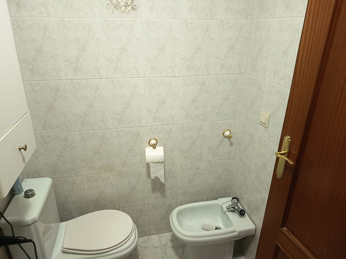 053fe051091aefcacf79a8ee10b3765e - 21