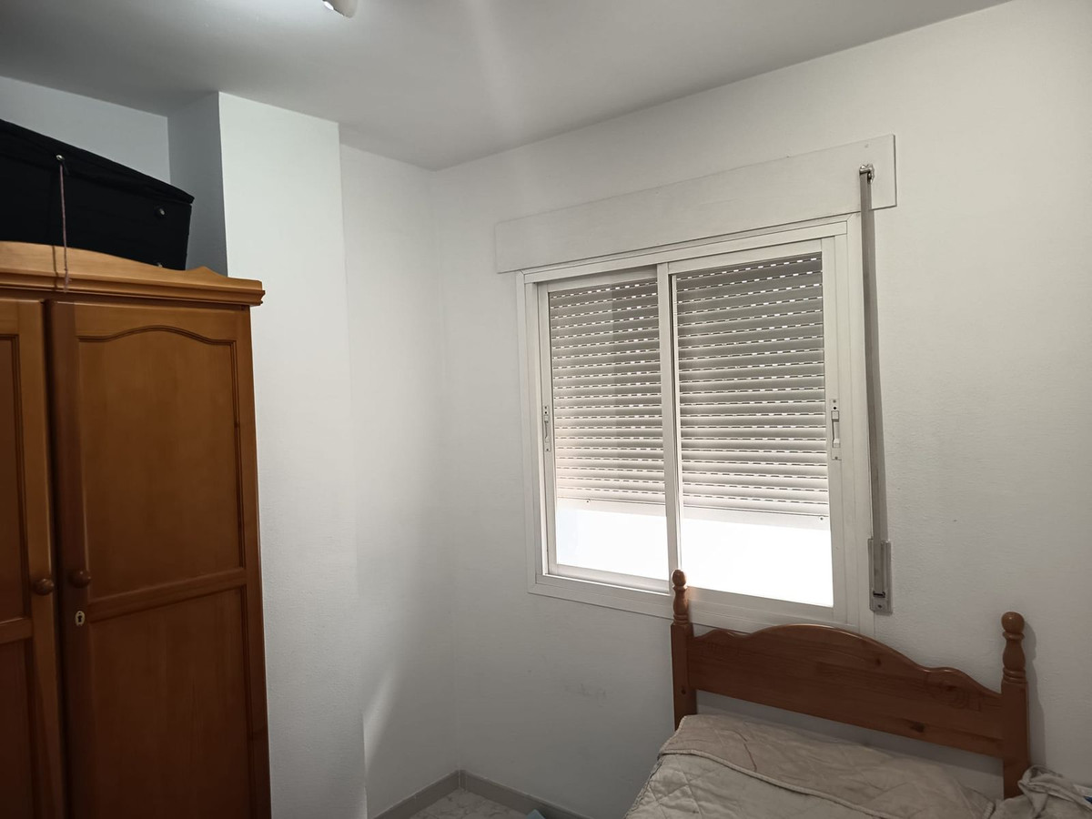 053fe051091aefcacf79a8ee10b3765e - 23