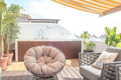 05431a8ee84c19e31dde8b7bf5c8500d - 44