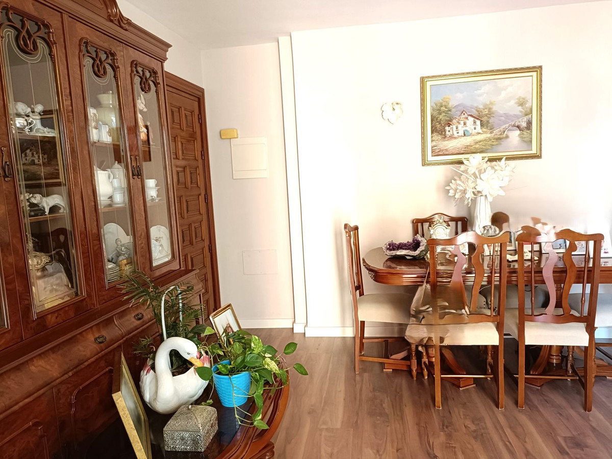 05f4dee01a290e084a40af8768d940d4 - 10