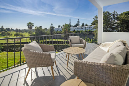 06cd2704eab786bd733bcca7d7558d43 - 19