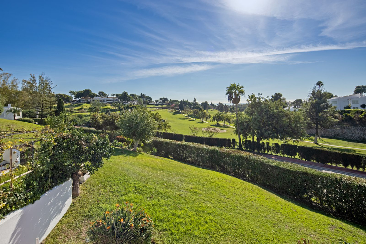 06cd2704eab786bd733bcca7d7558d43 - 20