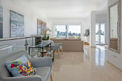 06cd2704eab786bd733bcca7d7558d43 - 3