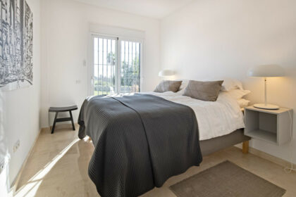 06cd2704eab786bd733bcca7d7558d43 - 30