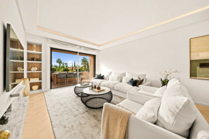 0731b57ba2d1ce8eb8c04092bd681bf7 - 1