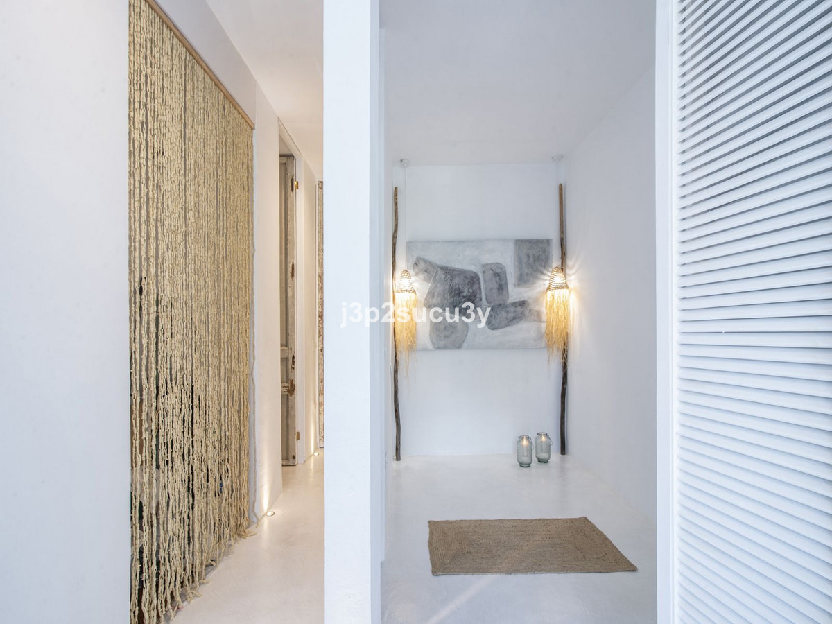 0737054d873e921d5b50d6c06fa72543 - 14