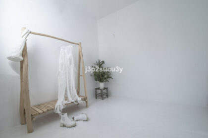 0737054d873e921d5b50d6c06fa72543 - 20