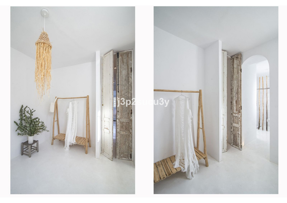 0737054d873e921d5b50d6c06fa72543 - 21