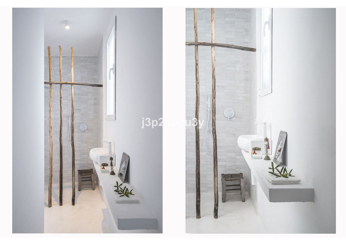 0737054d873e921d5b50d6c06fa72543 - 23