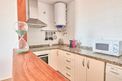 0757c2fa7b303414546c0daeb308d331 - 12