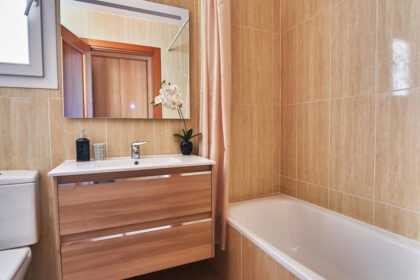 0757c2fa7b303414546c0daeb308d331 - 14