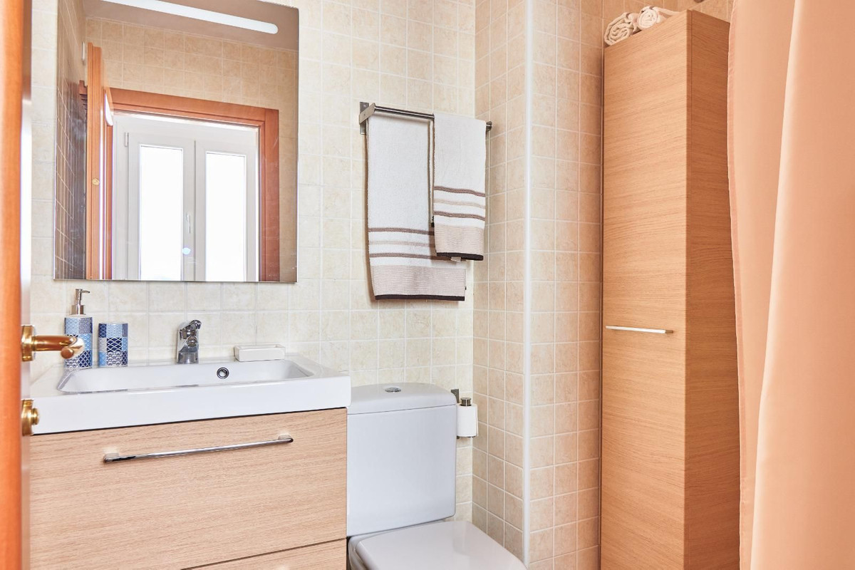 0757c2fa7b303414546c0daeb308d331 - 15