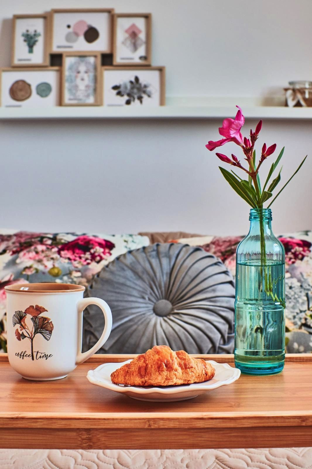 0757c2fa7b303414546c0daeb308d331 - 17