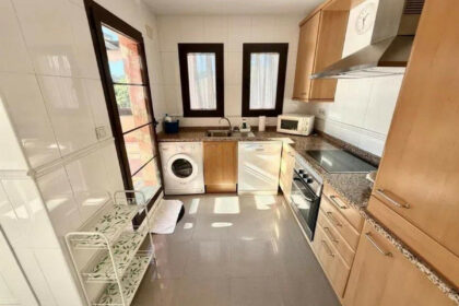 0864e7b5f34dd54a339991b2f519ed22 - 13