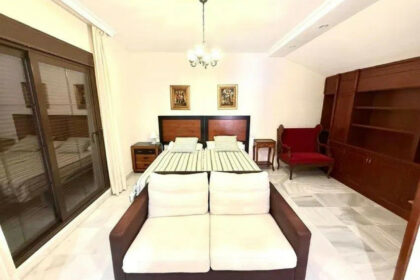 0864e7b5f34dd54a339991b2f519ed22 - 14