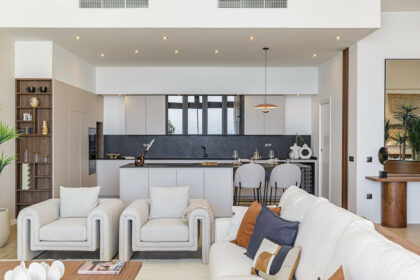 09885d04e0867bb6a94cc60f3de79a94 - 20