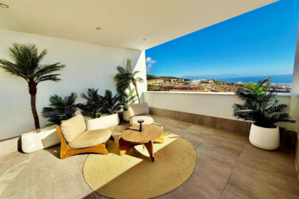 09885d04e0867bb6a94cc60f3de79a94 - 36