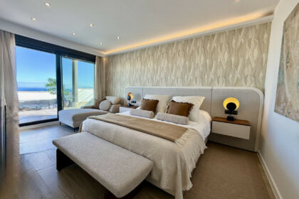 09885d04e0867bb6a94cc60f3de79a94 - 40