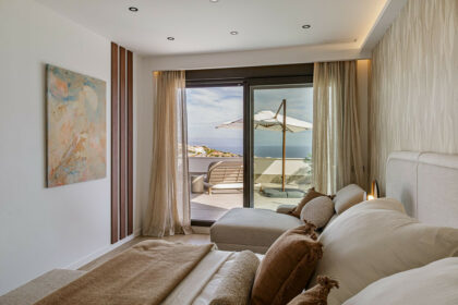 09885d04e0867bb6a94cc60f3de79a94 - 41