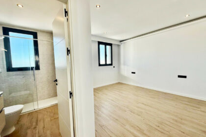 09885d04e0867bb6a94cc60f3de79a94 - 61