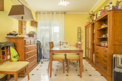 0a8ac5c17a5e85bbfa884d97a275ea13 - 16