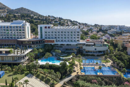 0adb5d0dce477c983bab76a55dd90dcf - 38