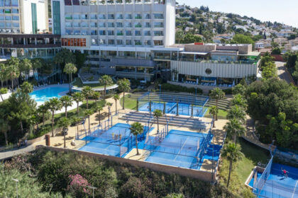 0adb5d0dce477c983bab76a55dd90dcf - 41