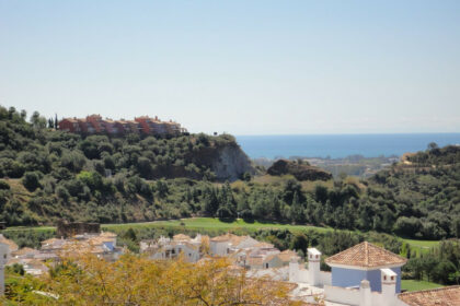 0b037d6aced9135defa9e66584dfb99d - 18