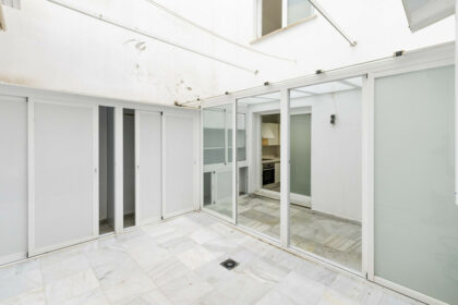 0b3d43881373af12e6eb8f4124b5de93 - 28