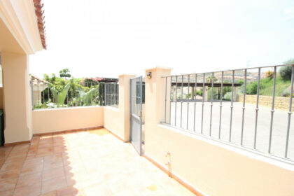 0c6d85edec484ea11dbf42a8fbe2393a - 19