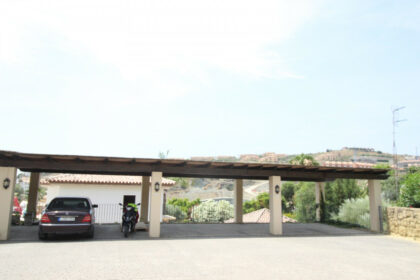 0c6d85edec484ea11dbf42a8fbe2393a - 29