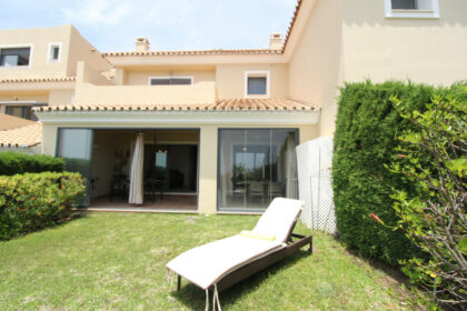 0c6d85edec484ea11dbf42a8fbe2393a - 4