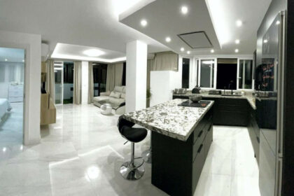 0e335f7de1d94db2a3c5d41ae5a68181 - 2