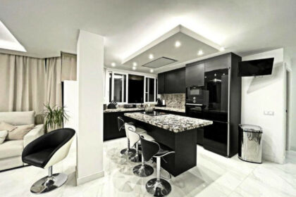 0e335f7de1d94db2a3c5d41ae5a68181 - 6