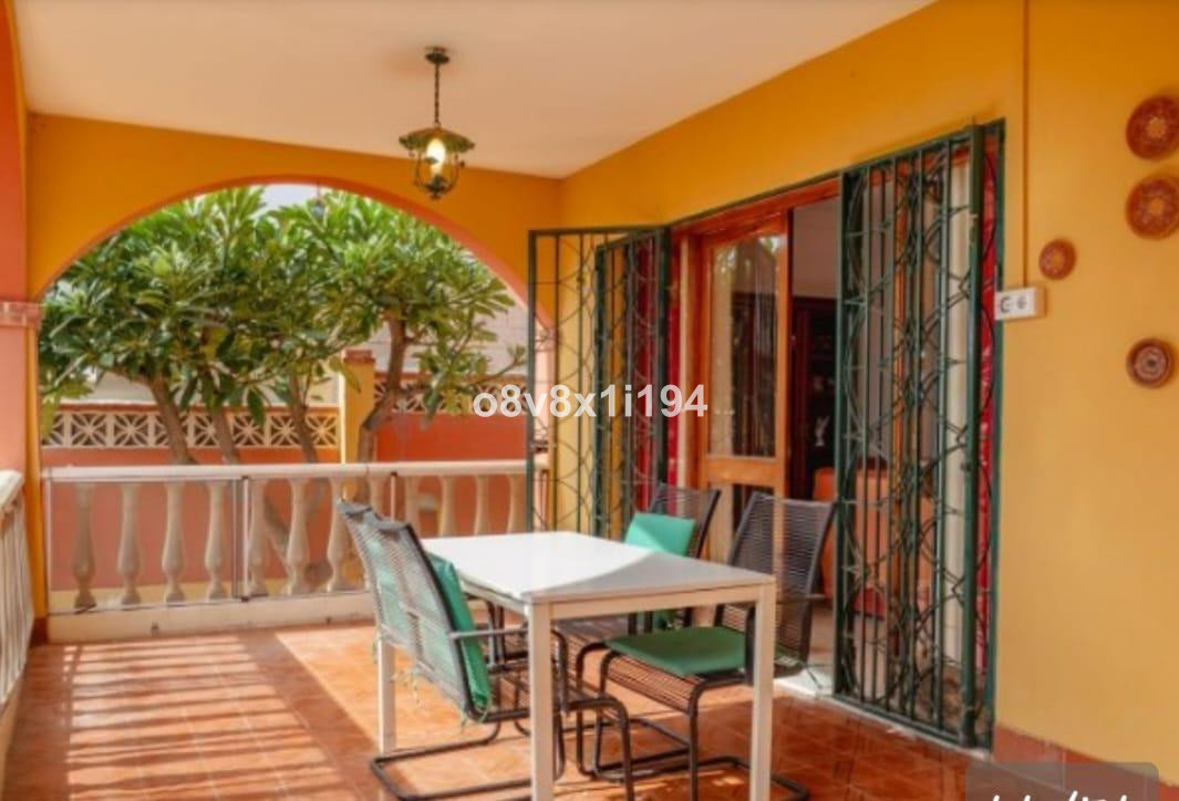 0e5a706435c712bc6f4b7c628ed260be - 1