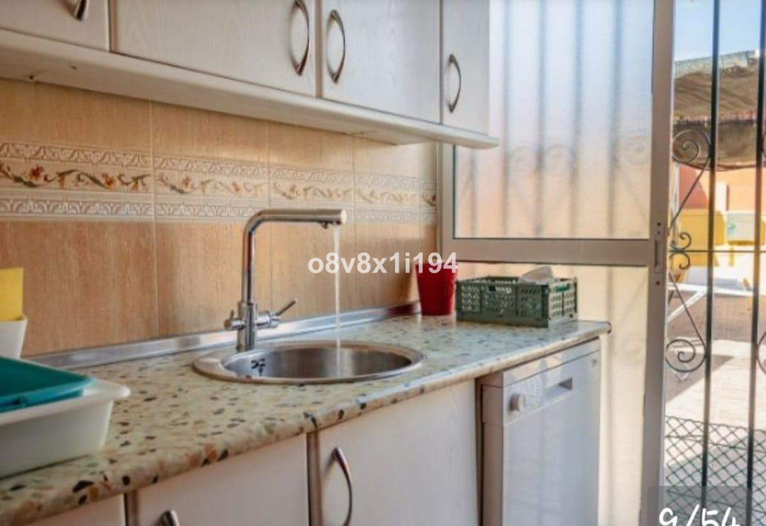 0e5a706435c712bc6f4b7c628ed260be - 23