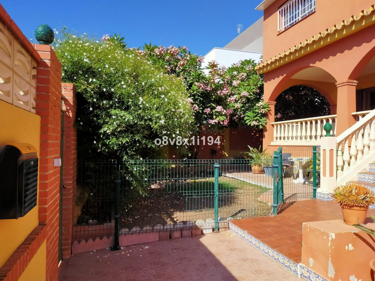 0e5a706435c712bc6f4b7c628ed260be - 5