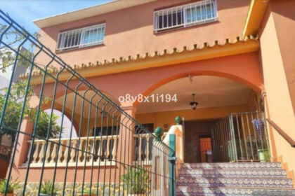 0e5a706435c712bc6f4b7c628ed260be - 7