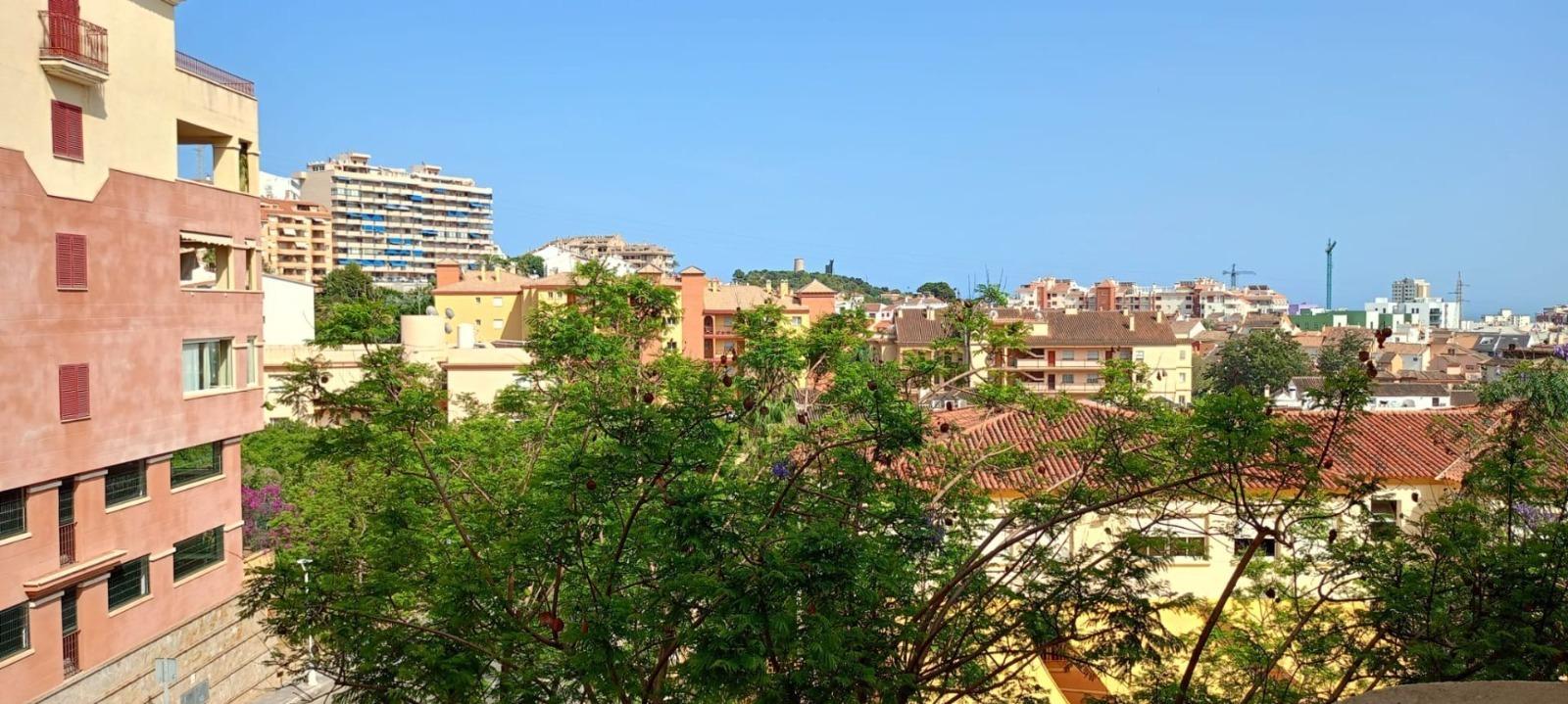 117c2cc22ff2389edef883c48564ff12 - 14